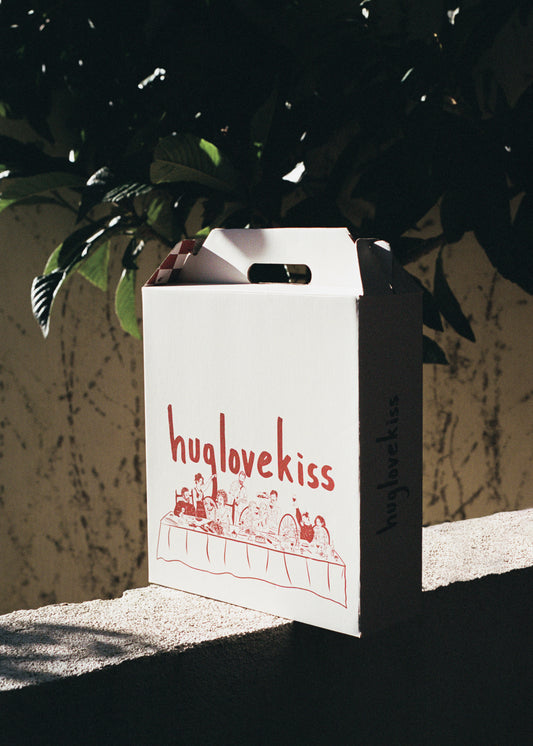 HugLoveKiss Gift Box